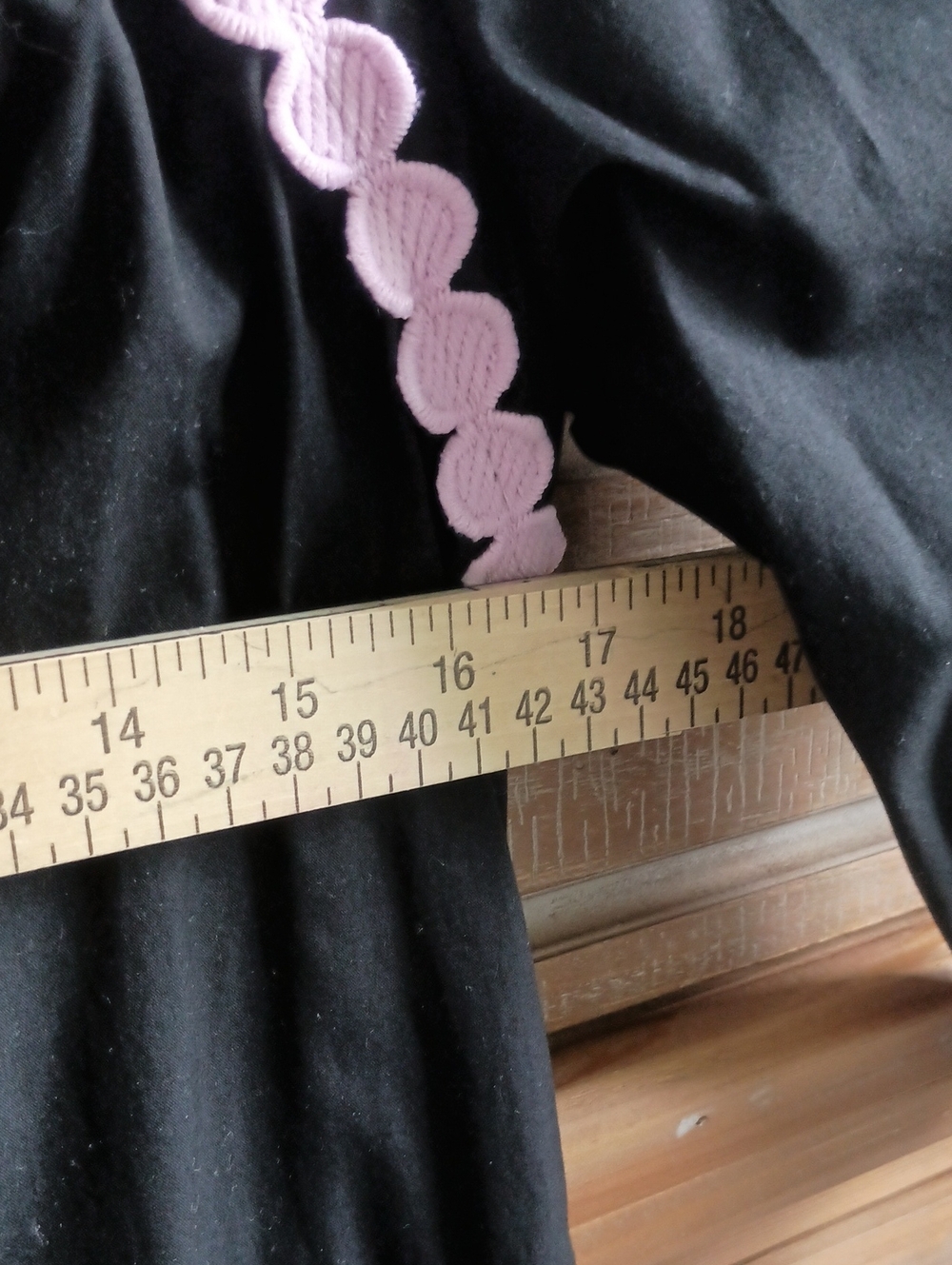 Crosby By Mollie Burch Black, Pink & Tan Tiered Women's Dress with Scallop Trim - Picture 3 of 10